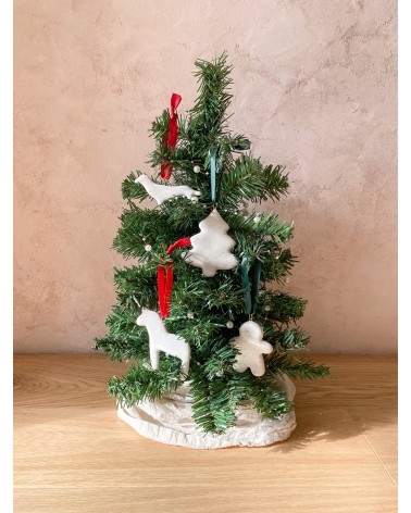 Ceramic Christmas tree ornaments