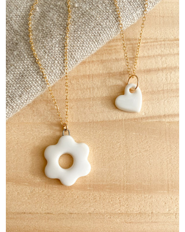 Collier fleur en porcelaine Gold Filled fait main