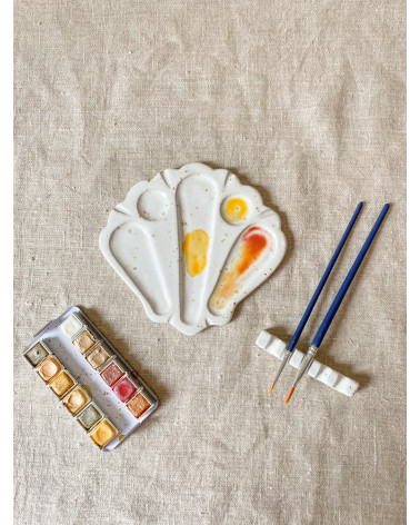 palette d'aquarelle coquillage en céramique