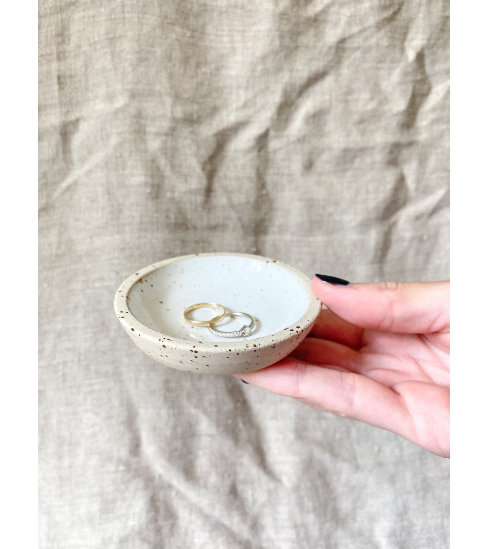 Tiny ring dish in white speckled ceramic