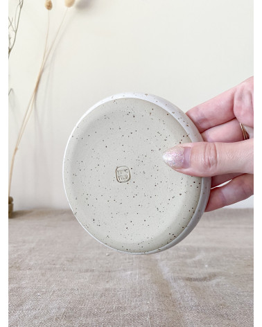 Artisanal ceramic soap dish for bathroom