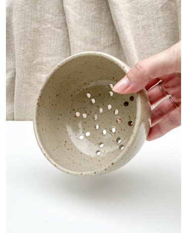 Handmade stoneware strainer bowl Natura Collection