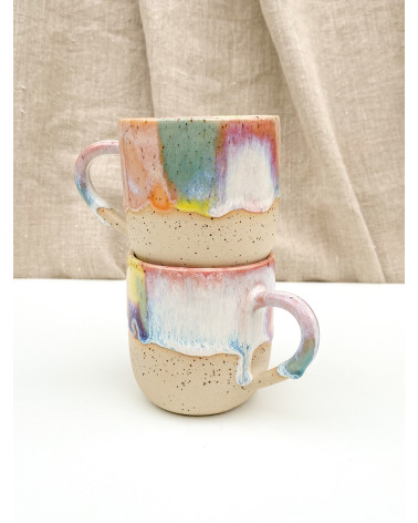 Mug écume arc en ciel artisanal en céramique fait main