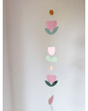 Artisanal paper garland of Dutch tulips