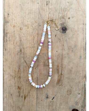 Collier bohème en pierres naturelles et perles