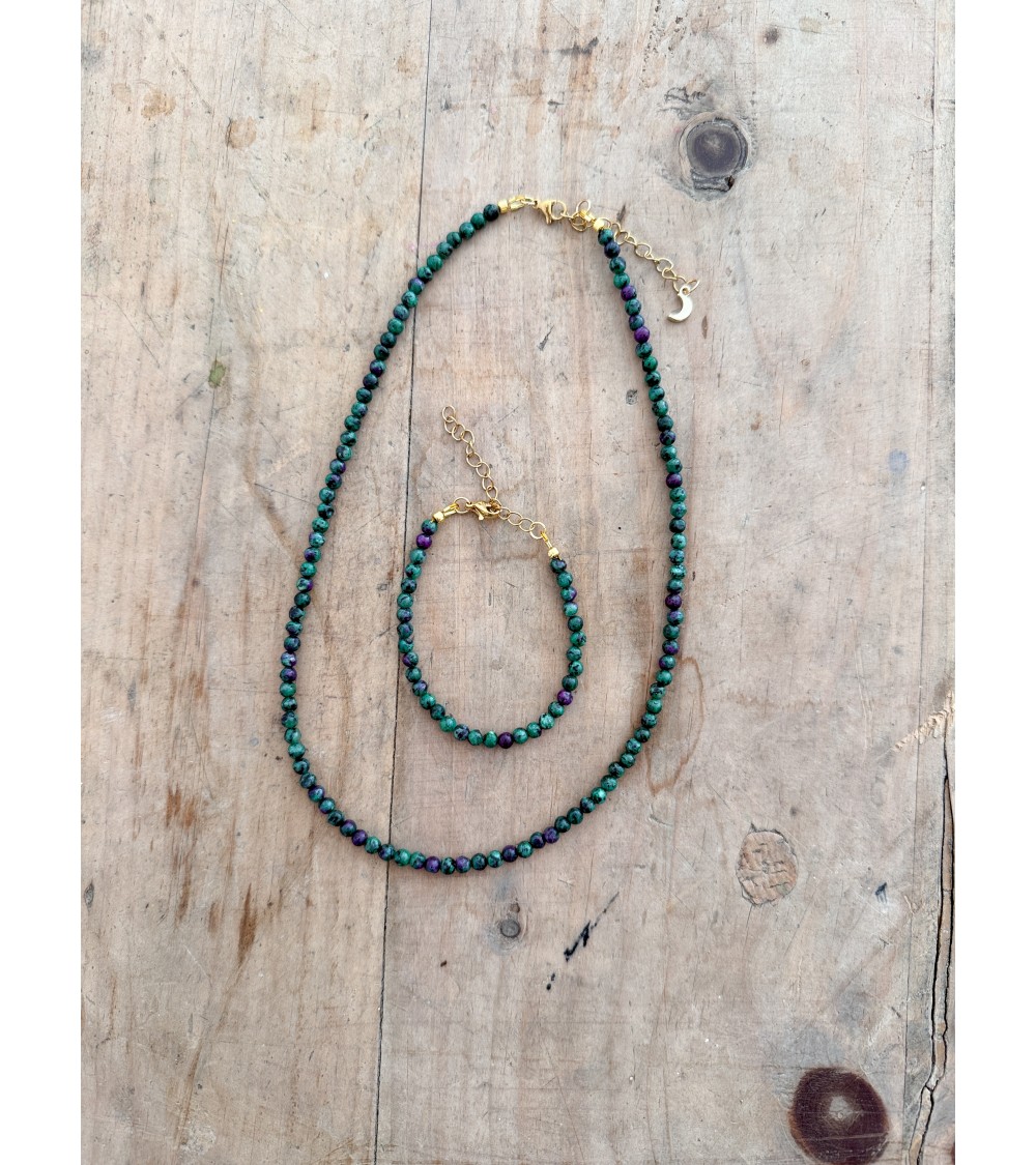 Collier bohème en pierres naturelles et perles